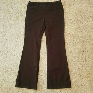 NWT The Limited pants. Drew Fit. Size 2 short.